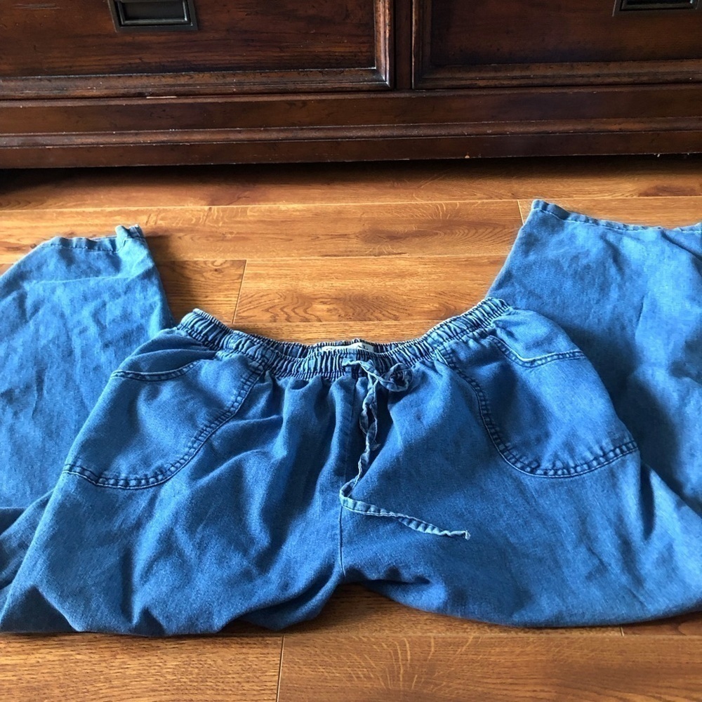 Vintage Casual Designs 100% cotton straight leg pull on jeans in size 1x